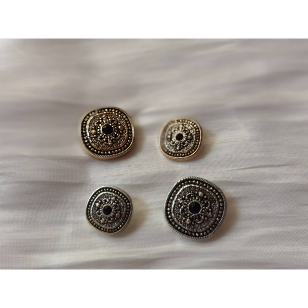 Vintage sophisticated black rhinestone metal buttons