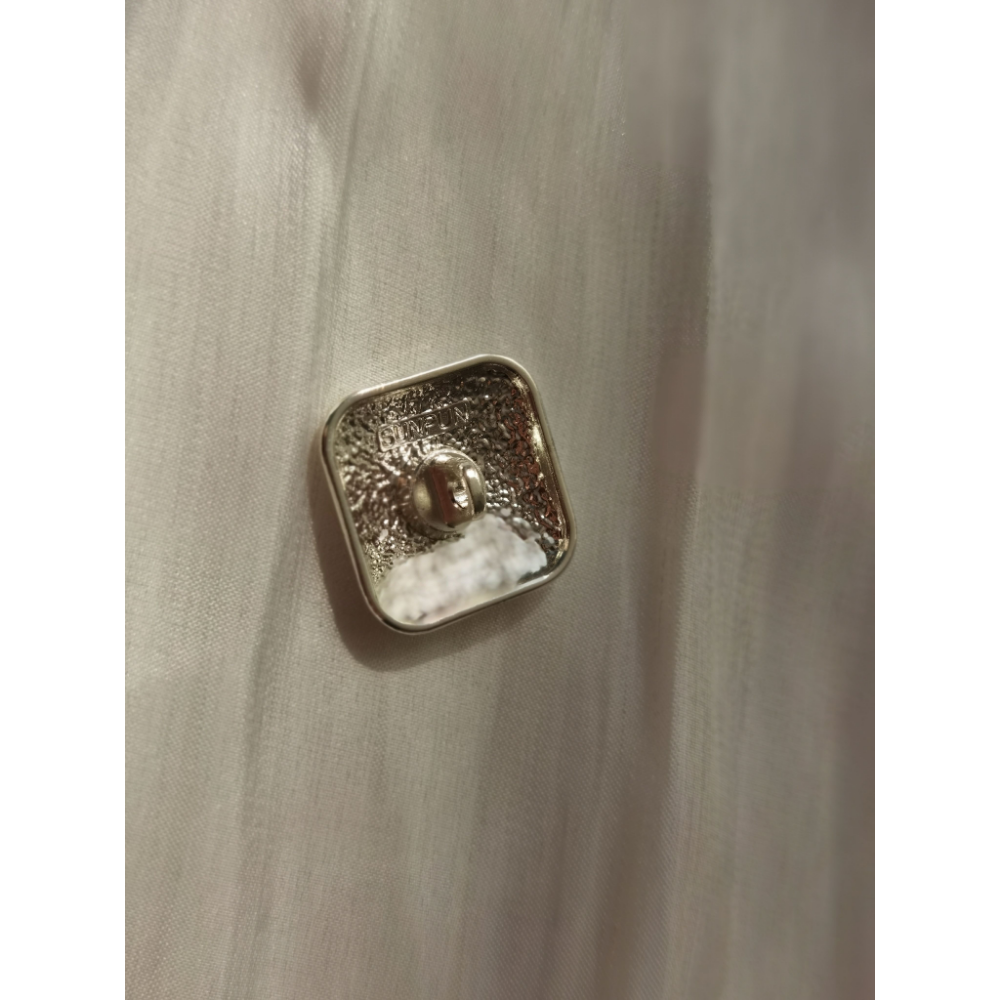 Silver round corner square button