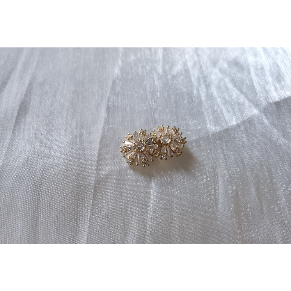 Delicate gold rhinestone snowflake shaped button