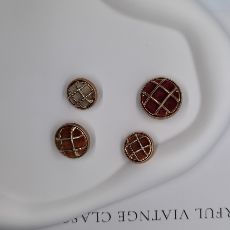 Original Design Velvet Metal Lattice Button