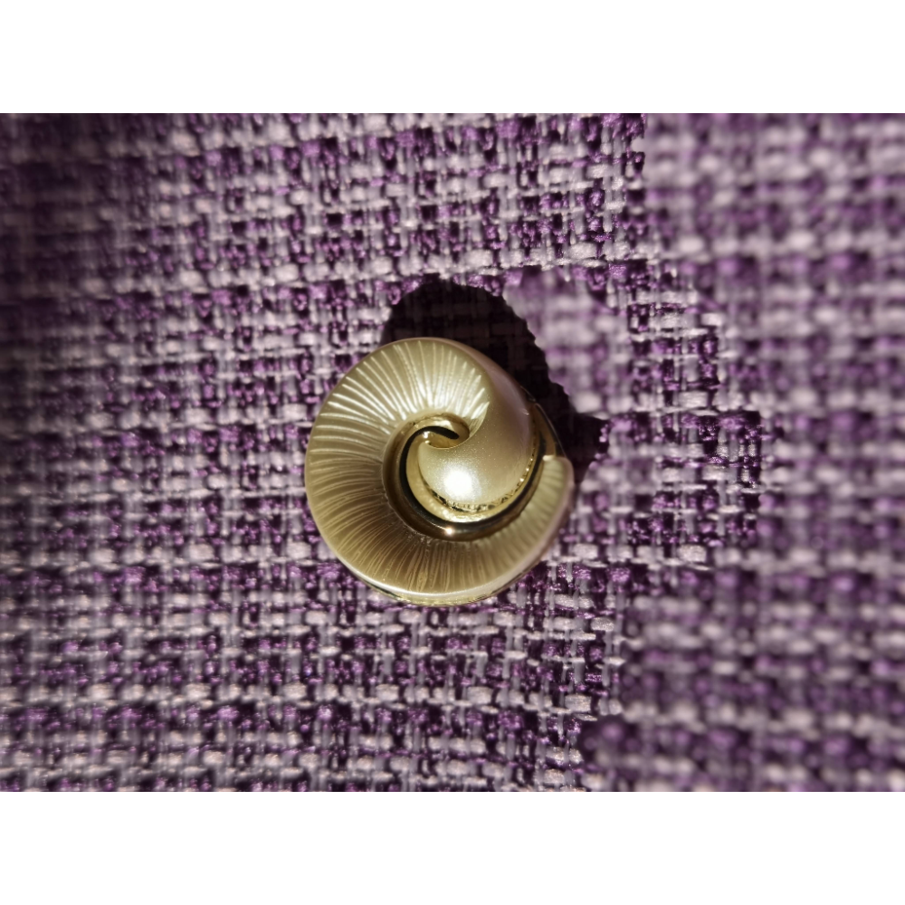 Snail shell shape buttons