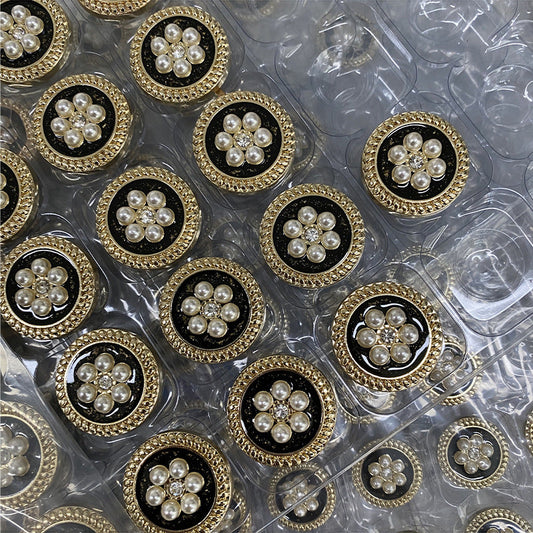 Original Design Vintage Pearl Flower Buttons