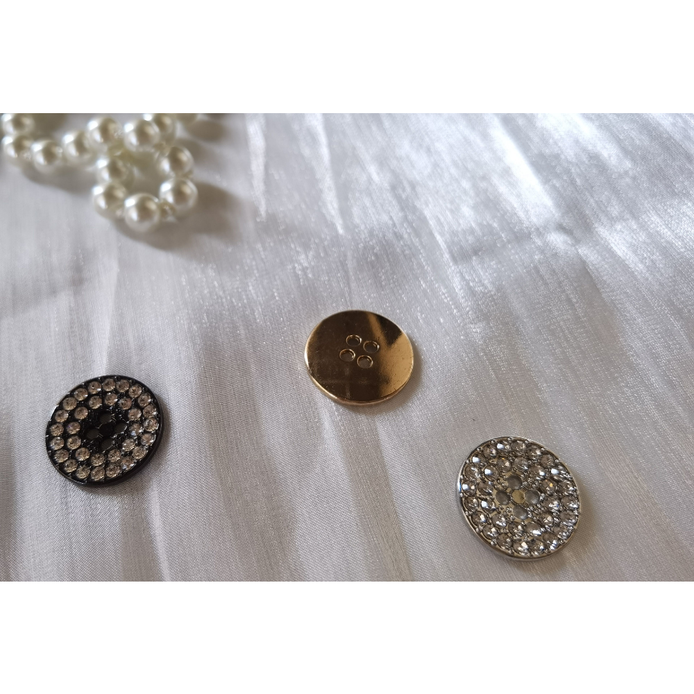 Crushed diamond flat four hole metal button